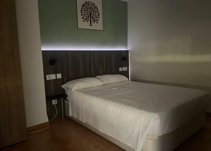 Apto Centro Castellon Con Acensor, Comercio Cerca Apartamento